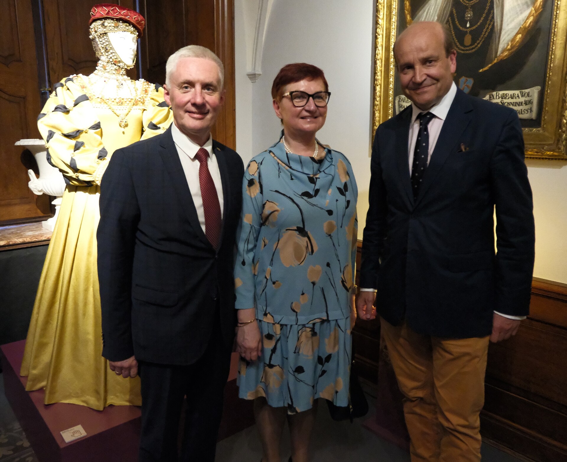  Maciej Radziwiłł w towarzystwie Pana Valdemarasa Sarapinas- Ambasadora Republiki Litewskiej i jego małżonki 
