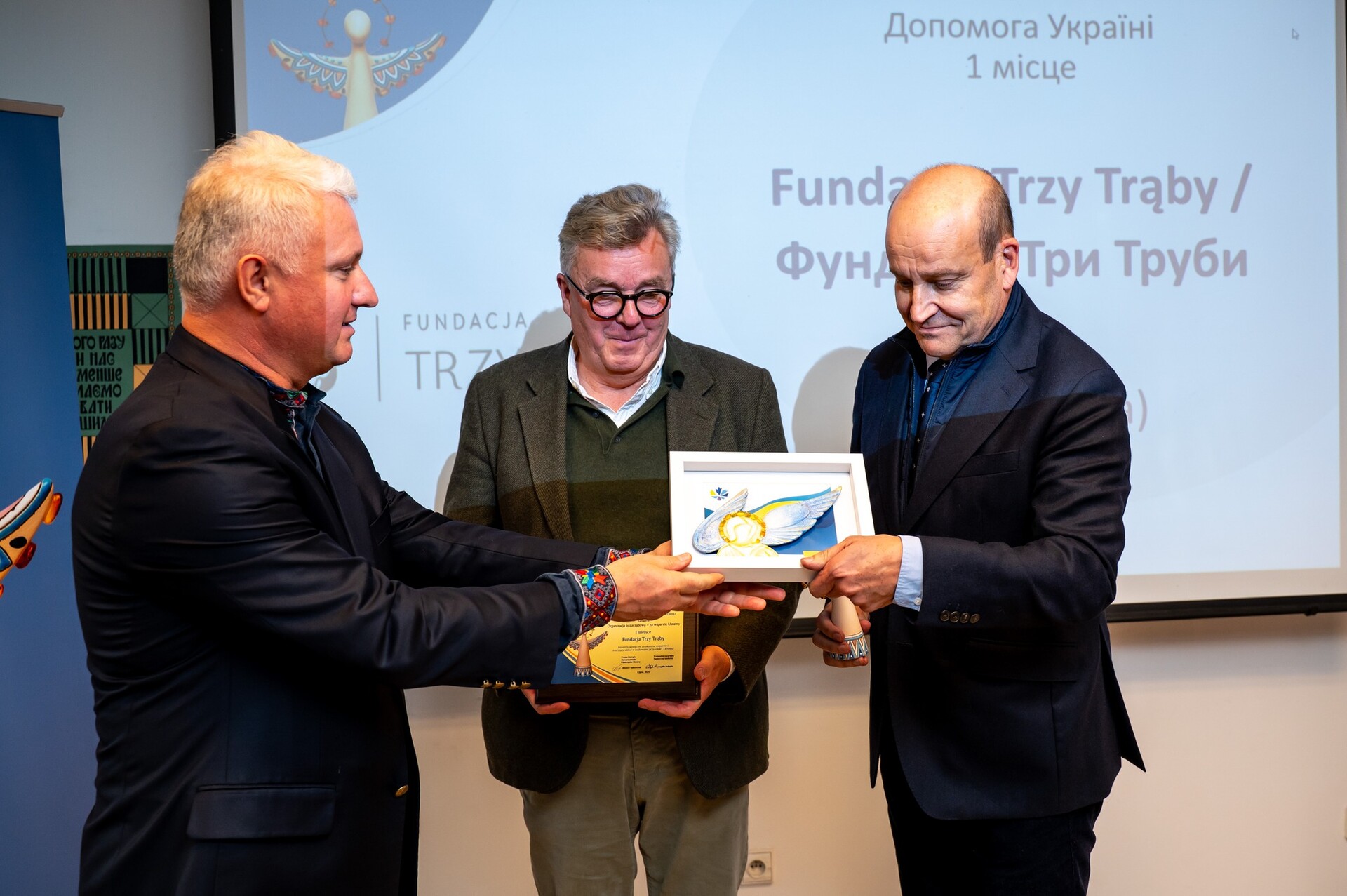  Nagrodę odbierają Ignacy Dembiński i Maciej Radziwiłł 